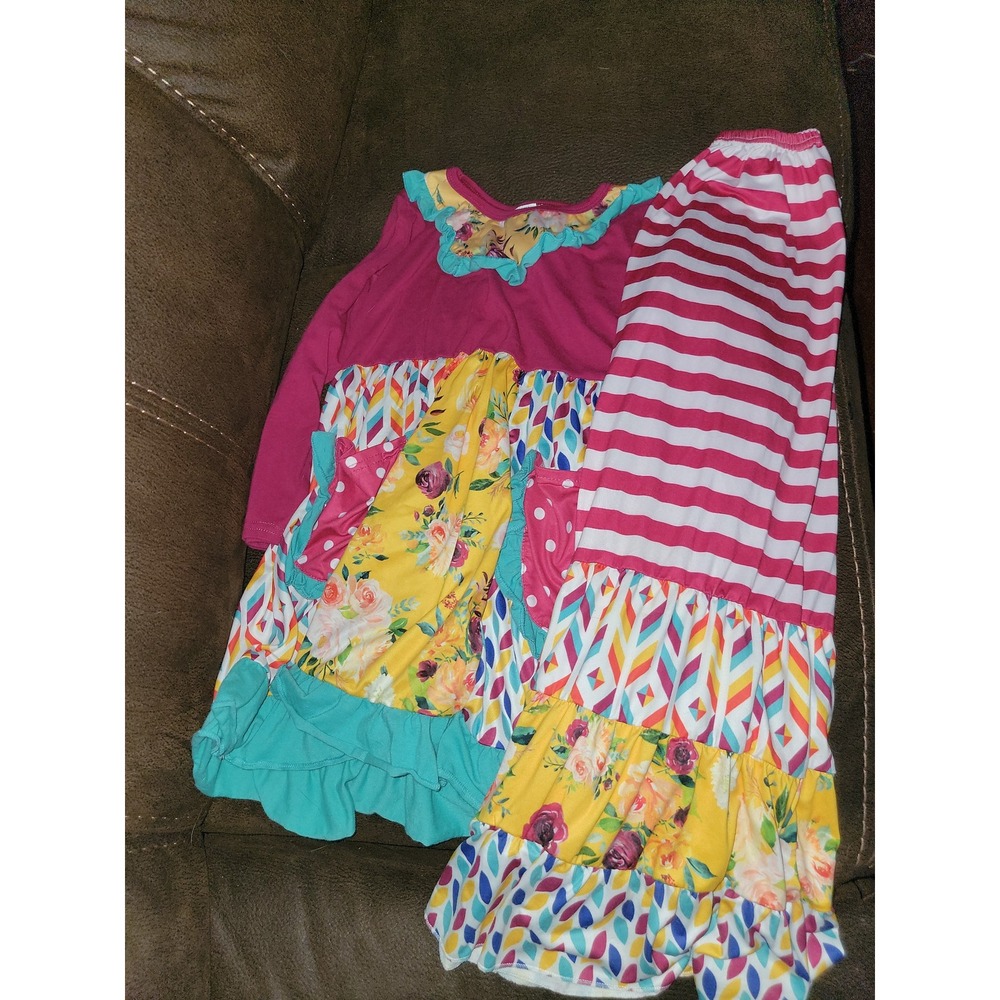 Boutique dress and leggings‎ size 7 8 flared ruffles